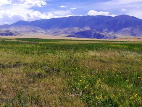 Nhn Stagecoach Spur W, Belfry, MT 59008