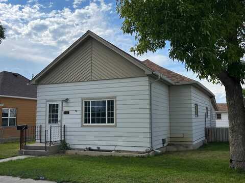 317 S Dakota Street, Dillon, MT 59725