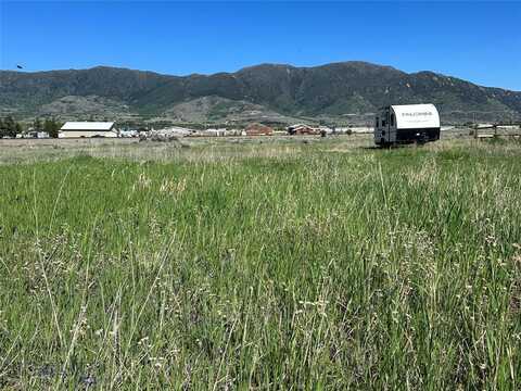3904 S Wyoming Street, Butte, MT 59701