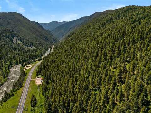 29 Old Hell Roaring Trail, Gallatin Gateway, MT 59730