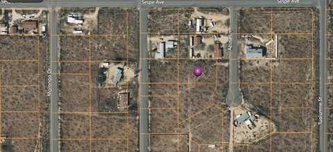 Azusa Ln, Mojave, CA 93501