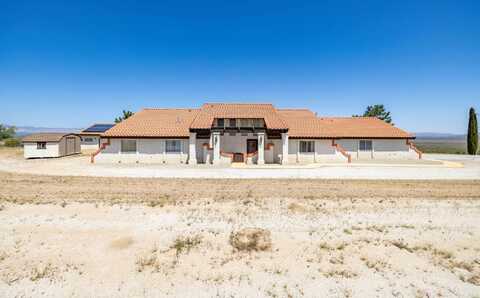 9532 Crest Road, California City, CA 93505