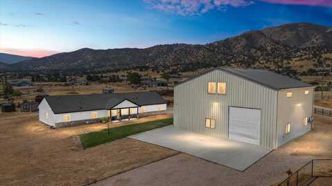 21736 Pinon Canyon Road, Tehachapi, CA 93561