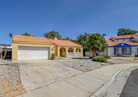 38010 Calcedony Court, Palmdale, CA 93552