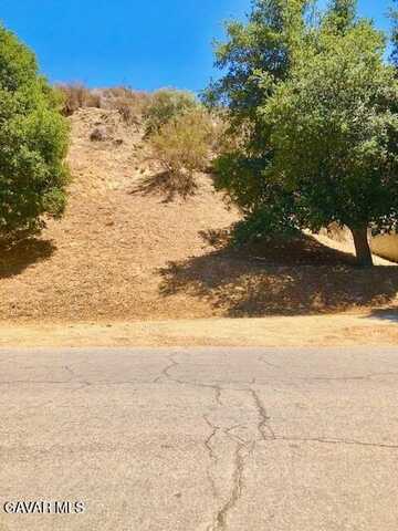 Lincoln Ave Avenue, Val Verde, CA 91384