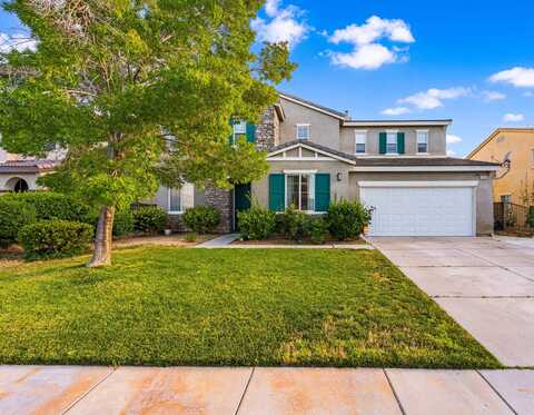 2238 Thorncroft Circle, Palmdale, CA 93551