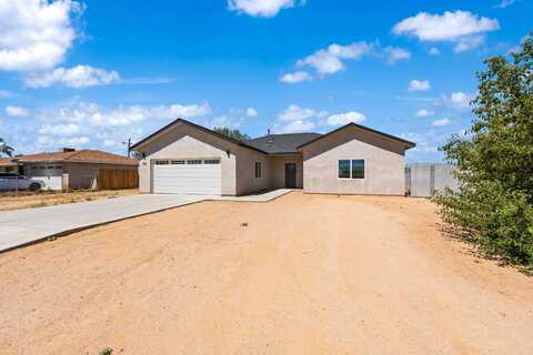 8749 Holly Avenue, California City, CA 93505