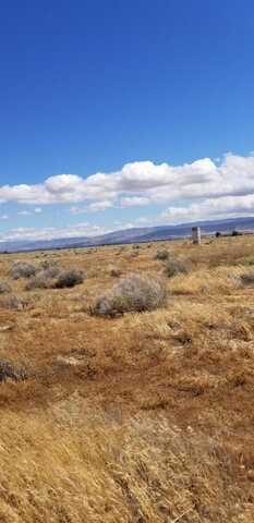 W Avenue F8, Lancaster, CA 93536