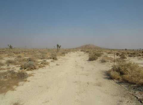 Ericka Avenue, Mojave, CA 93501