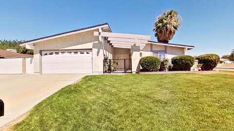 44002 Galion Avenue, Lancaster, CA 93536