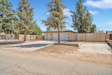 8248 Tamarack Avenue, California City, CA 93505