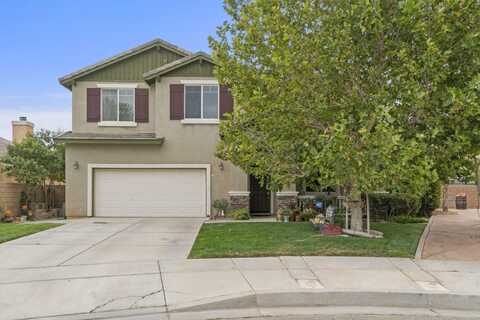 44516 Camolin Lane, Lancaster, CA 93534