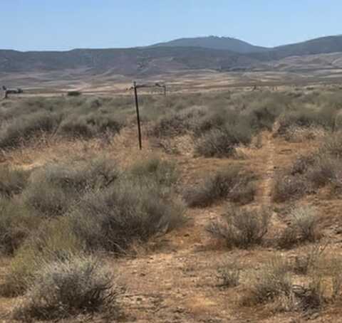 G15/130 St W / 3266-009-013, Lancaster, CA 93536