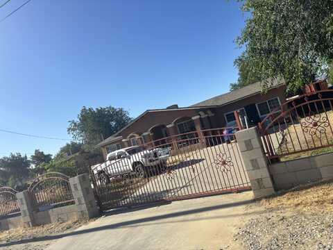 10216 S Avenue Avenue, Littlerock, CA 93543