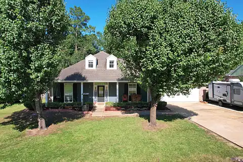 18 FOX CHASE DR, Pineville, LA 71360