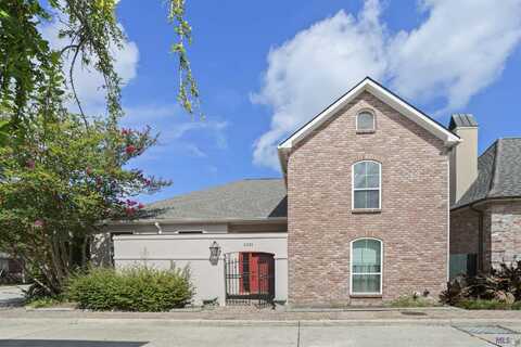 3301 Old Quarter Dr, Baton Rouge, LA 70809