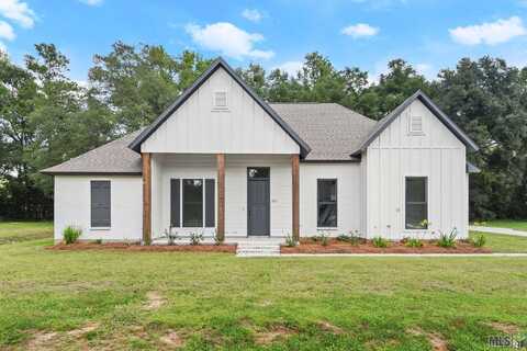 7257 Riverbank Dr, Denham Springs, LA 70706