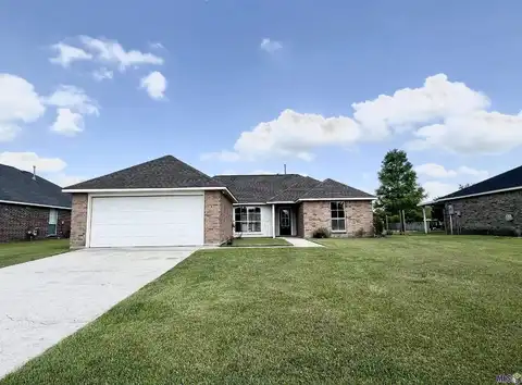 5212 SENECA, Darrow, LA 70725