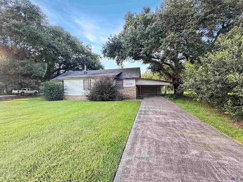 40008 La Hwy 621, Gonzales, LA 70737