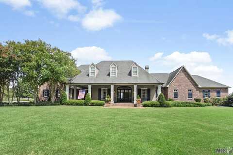 22221 RABBIT RUN DR, Baton Rouge, LA 70817