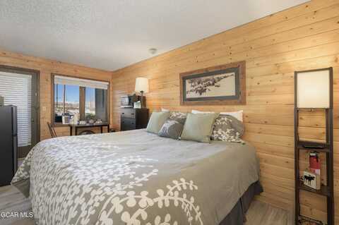 62927 US HWY 40 (Doors 547 & 549), Granby, CO 80446