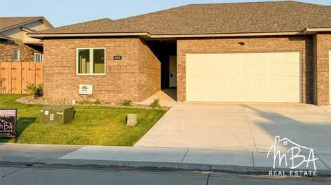 3321 Eagle Drive, Garden City, KS 67846