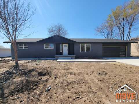 624 Briar Hill, Garden City, KS 67846