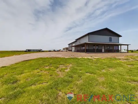 1559 Cottonwood, Sublette, KS 67877