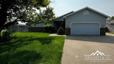 2701 Brandon Lane, Dodge City, KS 67801