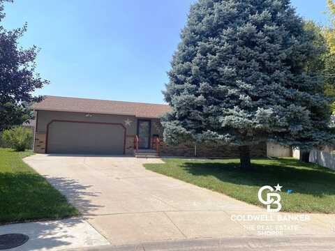 2927 Loraine, Garden City, KS 67846