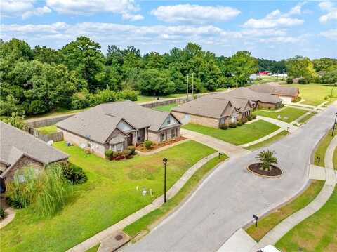 9720 Winchester Drive N, Semmes, AL 36575