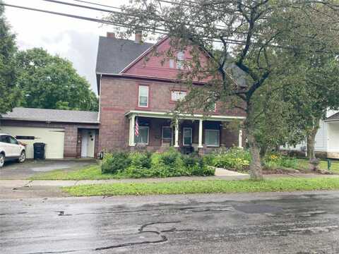 52 W SMITH Street, Corry, PA 16407