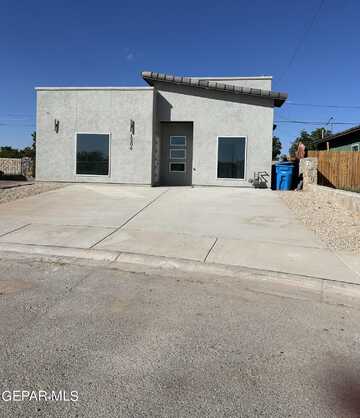 13047 OSCAR CHACON, San Elizario, TX 79849