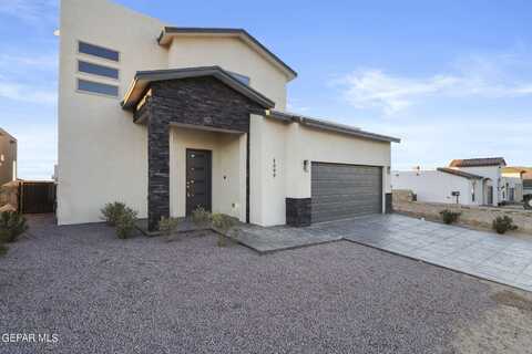 1099 Bronze Hill Avenue, Santa Teresa, NM 88008