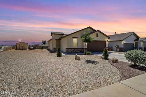 4201 DESERT PINON Place, Las Cruces, NM 88007