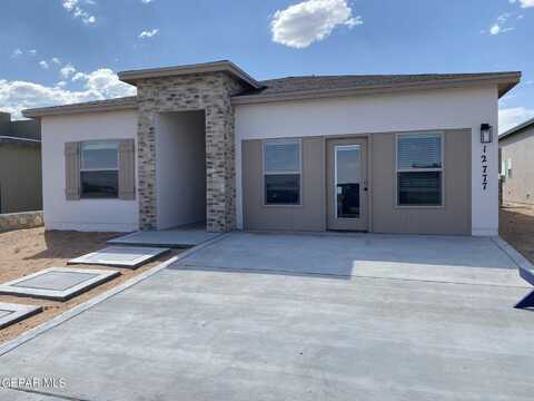 12777 Viendo Norte Drive, El Paso, TX 79934