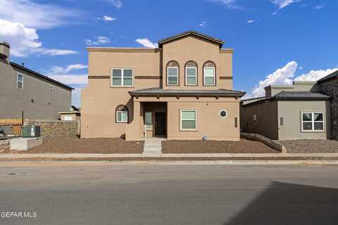 2212 Sammy Cervantes Street, El Paso, TX 79938