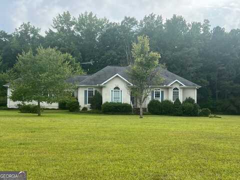 651 Community House, Barnesville, GA 30204