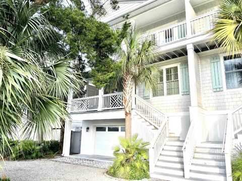 1548 Ocean, St. Simons, GA 31522