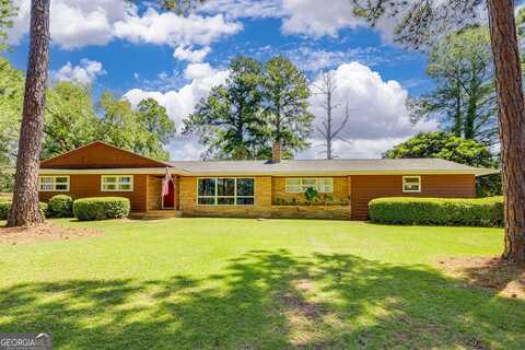 200 Buck Hendrix, Portal, GA 30450