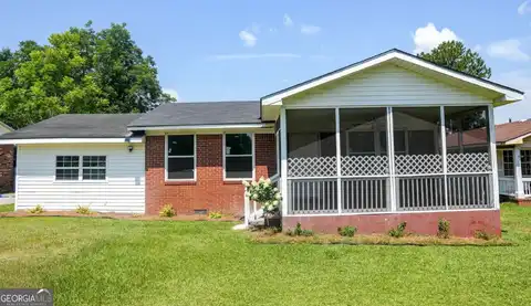 3102 Hillcrest, Tifton, GA 31794