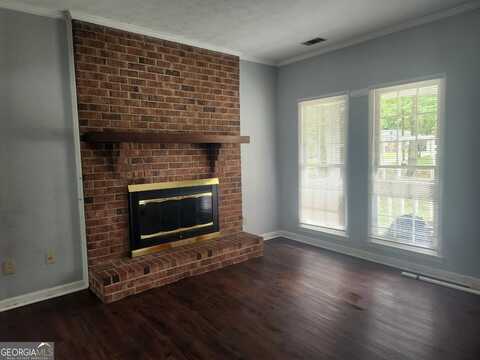 2278 valley, Snellville, GA 30078