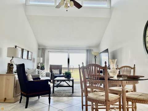 372 Moss Oak, St. Simons, GA 31522