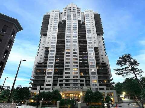 3481 Lakeside, Atlanta, GA 30326