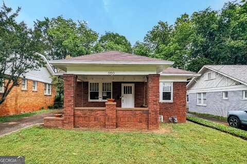 660 Holderness, Atlanta, GA 30310