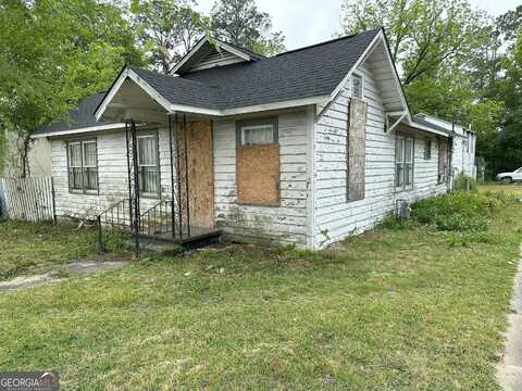 3130 Napier, Macon, GA 31204