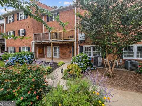 6520 Roswell, Sandy Springs, GA 30328