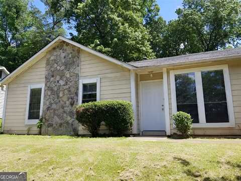 5151 Martins Crossing, Stone Mountain, GA 30088