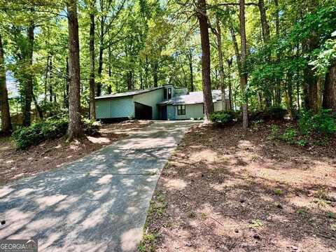 5432 Post Road, Stone Mountain, GA 30088