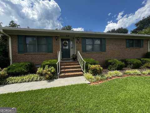 308 S Terrell, Metter, GA 30439